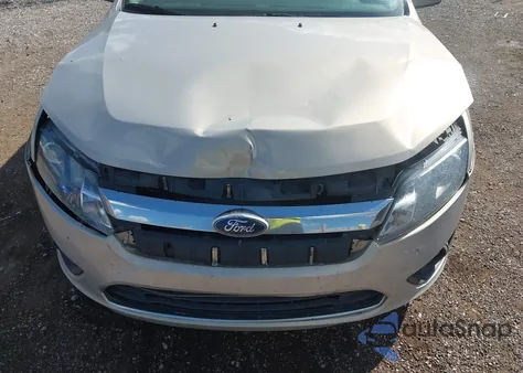 2010 Ford Fusion Se from USA, damaged, VIN 3FAHP0HA7AR371904